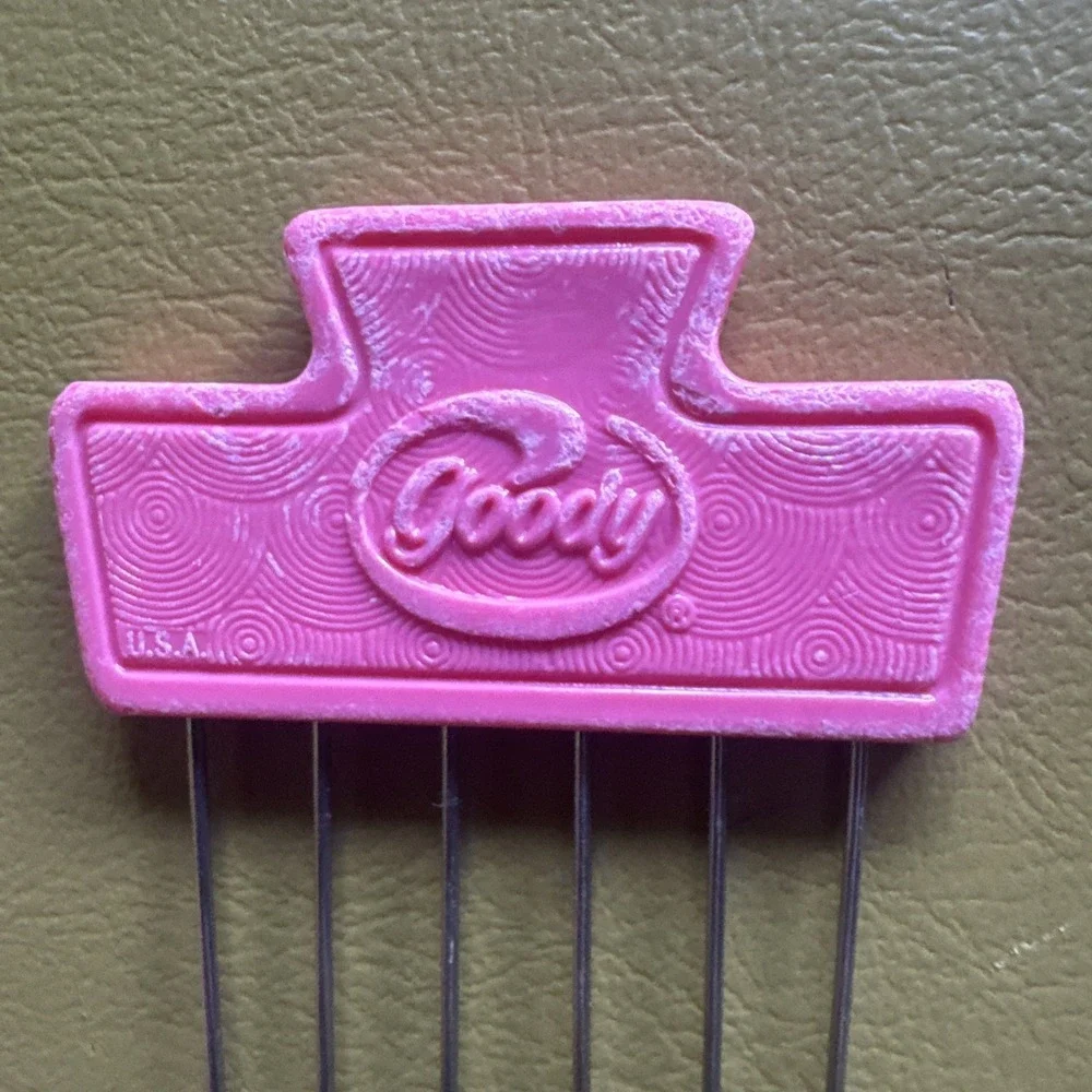 Vtg 70s 80s Goody Hair Lift Pick Tease Comb USA Made Purse Size Retro Pink 5128